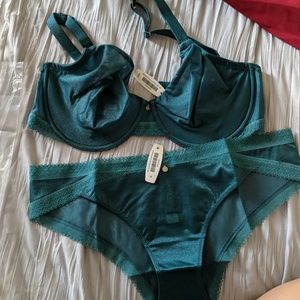 32G and M panty set by Adore Me